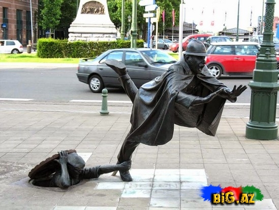 Dünyanın ən qeyri-adi heykəlləri - FOTO