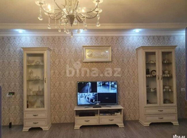 Könül Xasıyeva evini satır - FOTOLAR
