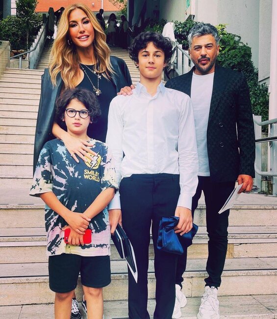 Emre Altuğun oğlu ilə bağlı sevinci - Fotolar