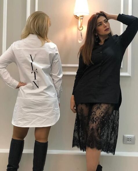 Açıq-saçıq geyimləri ilə 2019-cu ilə "damğa vuran" şou əhli - FOTO