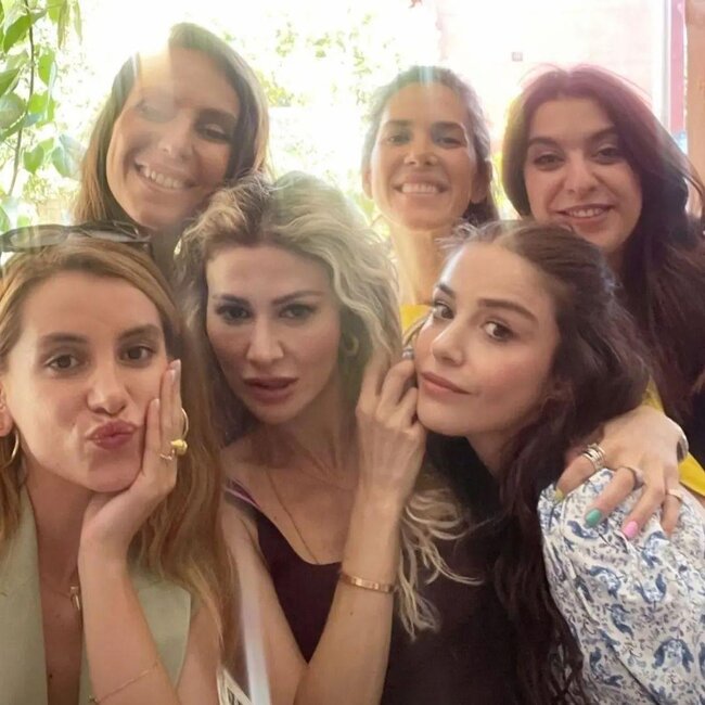 Məşhur cütlüyün "həri"si oldu - FOTOLAR