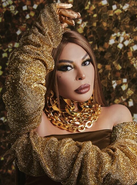 Aygün Kazımova yeni görünüşü ilə GÜNDƏMƏ DAMĞA VURDU - FOTOLAR