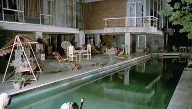 Filmlərdəki məşhur evi 19 milyona satmaq istədilər - Fotolar