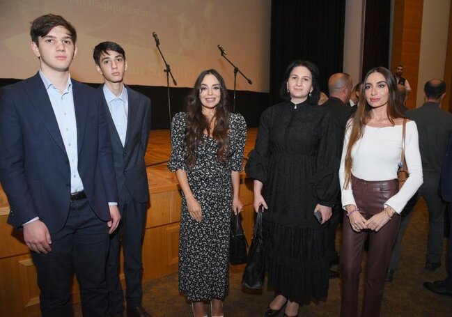 "Oğul" sənədli filmi nümayiş olundu - Fotolar