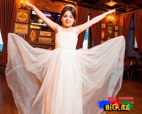 Rövşanə Bektaşinin doğum günündən- FOTO