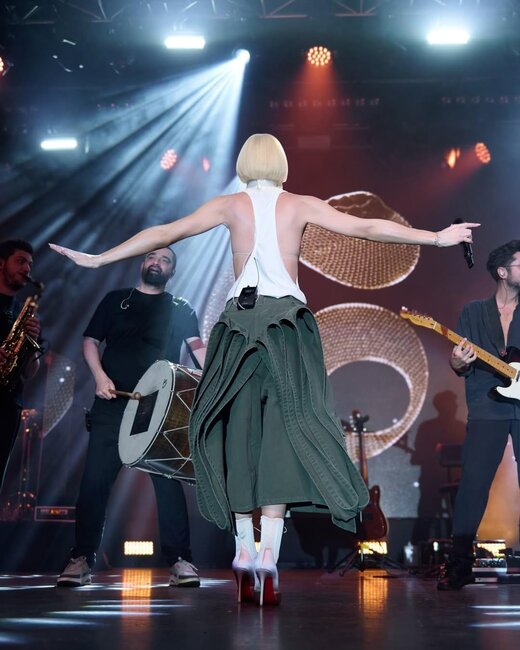 Gülşənin geyimi gündəm oldu - Fotolar