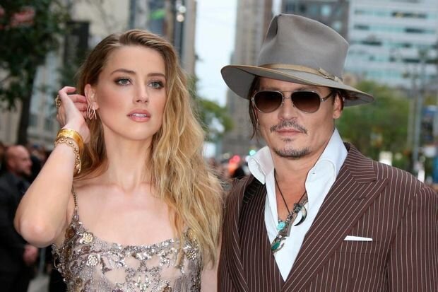 Conni Depp Amber Hördlə məhkəməsi haqqında mahnı buraxacaq