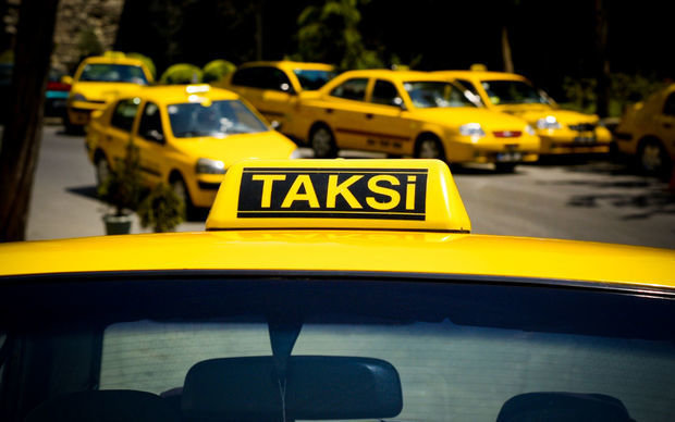 Sabahdan bu taksilərdən istifadə edənlər vergi ödəyəcək – VİDEO