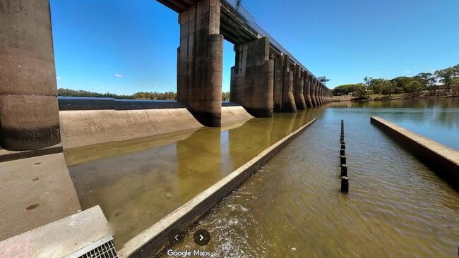 Timsahların yaşadığı çay Olimpiya yarışları üçün təsdiqləndi