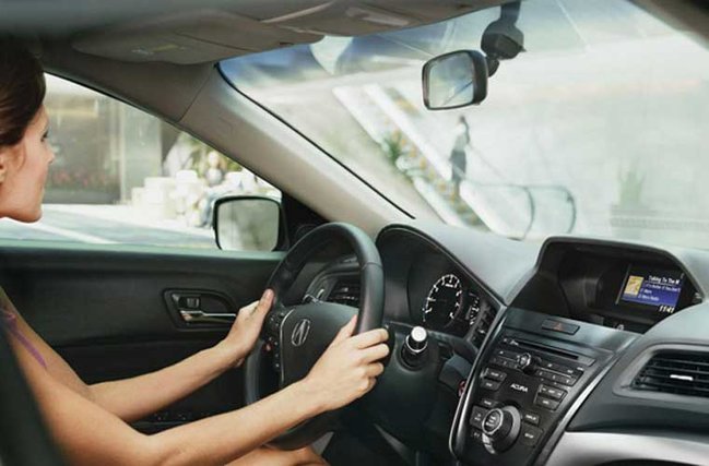 Azərbaycanın ilk maşın sürən qadın məşhuru o imiş