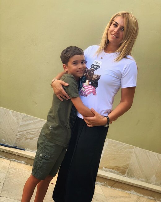 Bu da rəqqasə Renkanın özünə bənzəyən bacısı - FOTOLAR