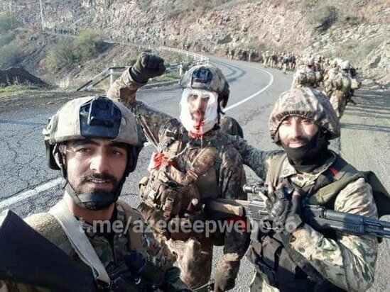 Bu ƏSGƏRİMİZ Şuşa uğrunda BELƏ DÖYÜŞÜB