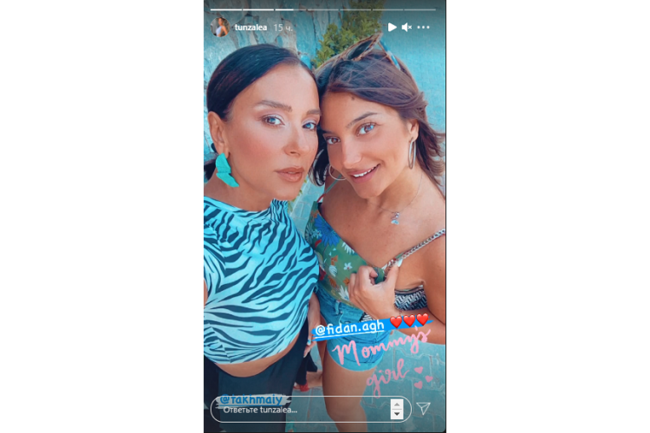 Tünzalə Ağayeva qızı ilə - FOTO