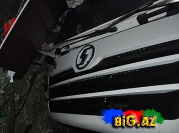 Bakı-Şamaxı yolunda yol terroru: sürücü öldü