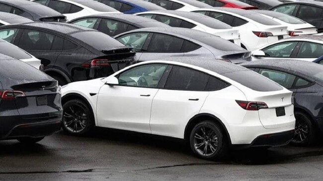 Tesla Çində 3 milyona yaxın avtomobili geri çağırır