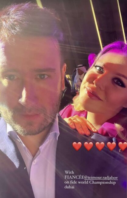 Teymur Rəcəbov Xalq artistinin nəvəsi ilə nişanlandı