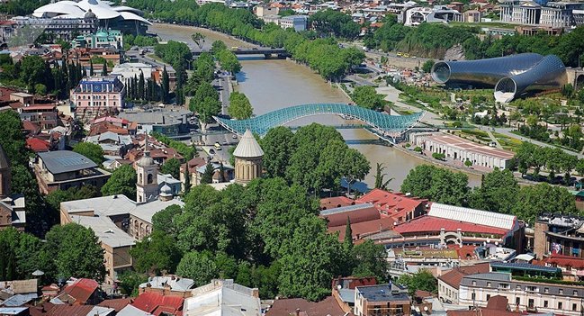 В марте азербайджанские туристы смогут воспользоватся Неделей скидок в Грузии