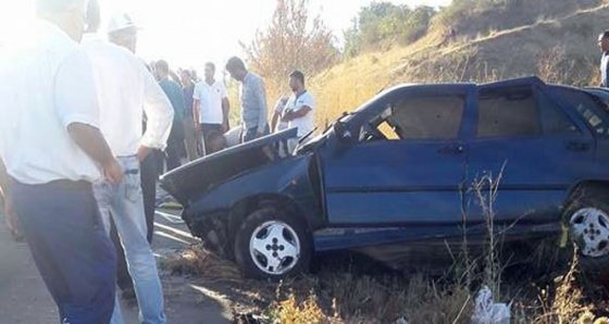 Cəlilabadda avtomobil partladıldı: Məmur və cangüdəni öldü, 10 yaralı