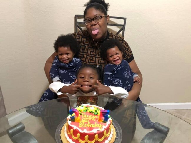 Bir ildə İKİ DƏFƏ əkiz uşaq doğdu - FOTO-VİDEO