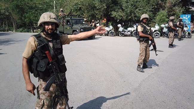 Pakistanda PARTLAYIŞ: 6 polis öldü