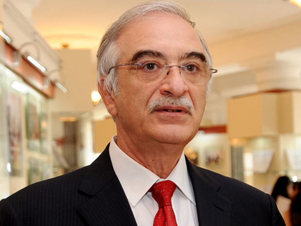 Polad Bülbüloğlu medalla təltif olundu