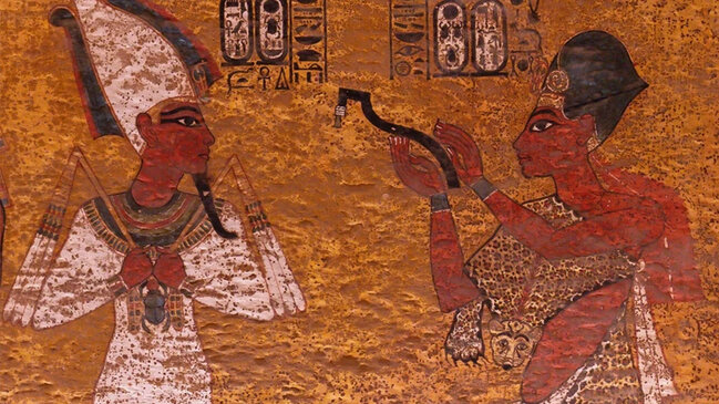 Tutanxamonun məzarındakı gizli otaqlar və Nefertiti şübhəsi