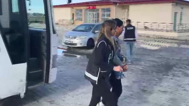 Dilan Polat ağlayaraq həbsxanaya girdi - FOTO+VİDEO