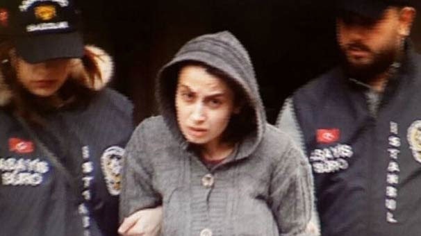 Bədəninə cin girən qadın xəstə uşaqlarını boğub öldürdü: