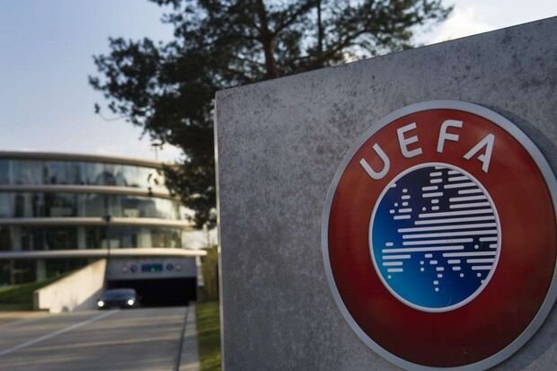 UEFA səfər oyunlarında azarkeşlərin iştirakına icazə verdi - FOTO