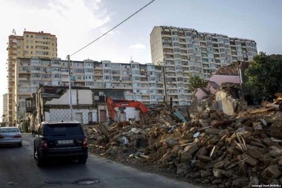 Püşkatma: "Sovetski"də yaşayanlara ev verildi - VİDEO