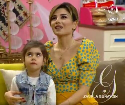 "Acanda sifəti çönür..." - Zaurla Günay qızlarından danışdı - FOTOLAR