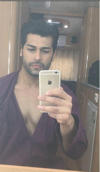 Burak Özçivitin ŞOK FOTOLARI yayıldı