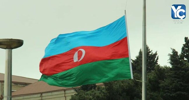 Şəhidlər Xiyabanında ucaldılan bayrağımızda kobud səhv - FOTOLAR