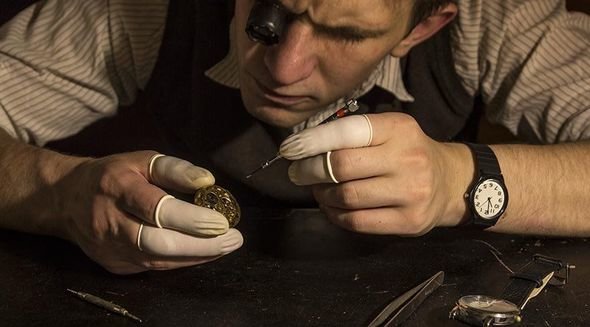 Ən bahalı saatlar bu qəsəbədə hazırlanır - FOTO