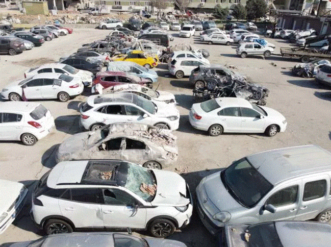 Dağıntılardan çıxarılan avtomobillərin son halı - FOTOLAR