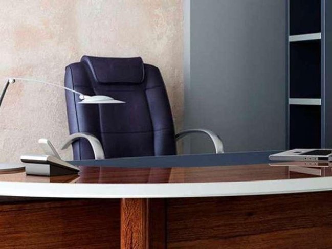 Nazirin yüksək vəzifə verdiyi şəxs kimdir? - FOTO