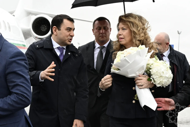 Bolqarıstan Prezidenti İliyana Yotova Azərbaycana səfərə gəlib