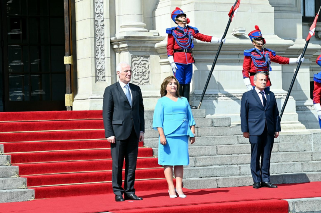 Xaçaturyan Peruya səfər edən ilk Ermənistan prezidenti olub