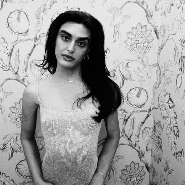 Xalid Hüseyninin oğlu cinsiyyətini dəyişdi - FOTO