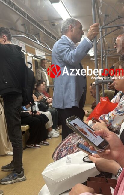 Xanlar Vəliyev metroda görüntüləndi - FOTO