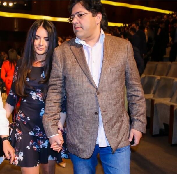 Aysel Adıgözəlova özündən 15 yaş böyük həyat yoldaşı ilə - FOTO