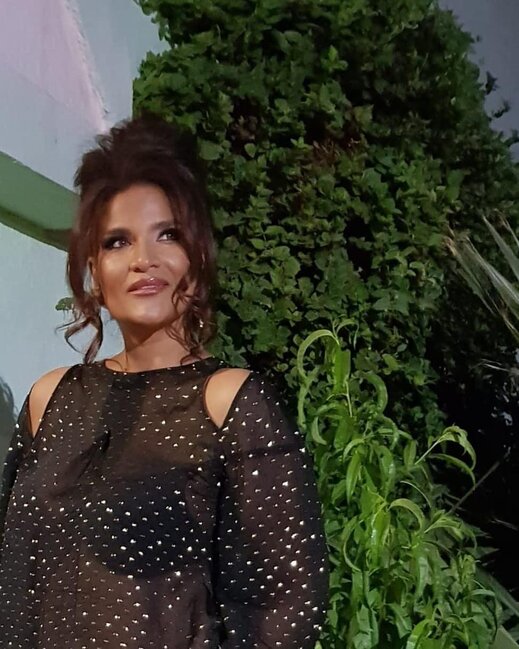 Xumar Qədimova TRANSPARAN GEYİMDƏ - Alt paltarı göründü - FOTO