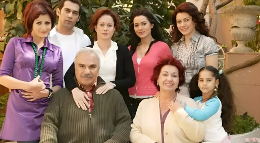 "Yaprak Dökümü"ndə ana və qızı oynayan aktrisalar arasındakı gərginliyin səbəbi nə idi?