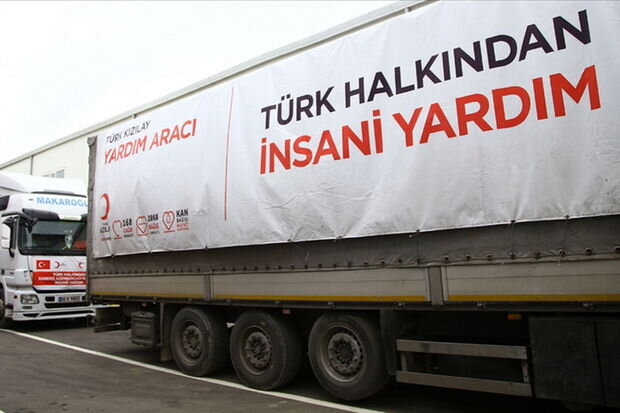 Türkiyə Ukraynaya humanitar yardım göndərir - FOTO