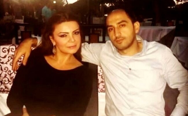 Yaşını kiçiltdi, sevgilisi onun maşınının şüşələrini qırdı...