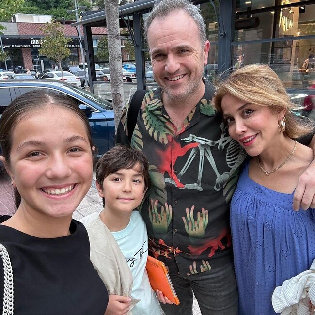 Həyat yoldaşının ad gününü belə təbrik etdi - Fotolar