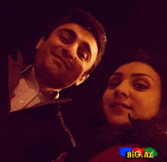 Aparıcı cütlük gecə gəzintisində - FOTO