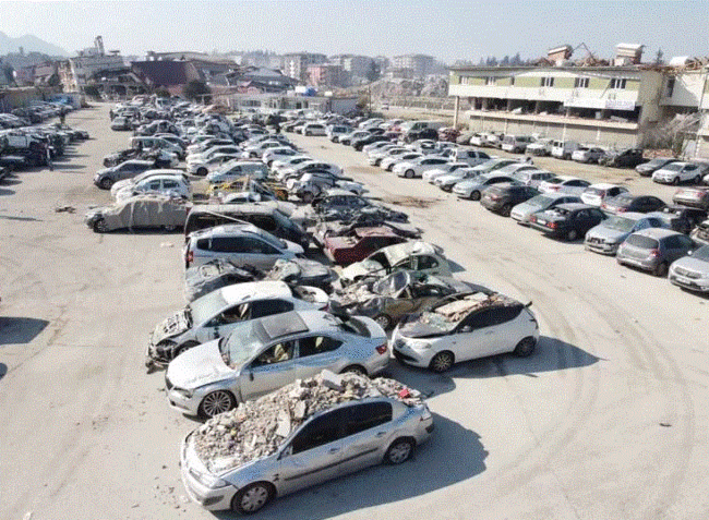 Dağıntılardan çıxarılan avtomobillərin son halı - FOTOLAR