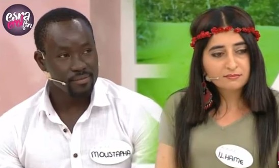 Azərbaycanlı qız zənci talibindən qorxub, yox dedi - VİDEO