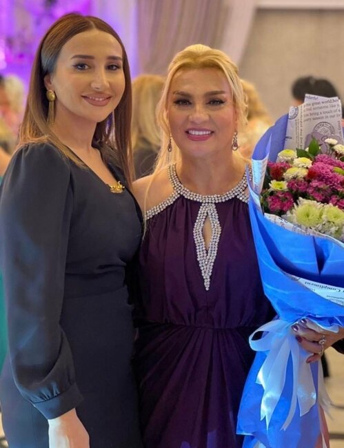 Yubileyində Nüşabənin əriylə romantik rəqsi - VİDEO